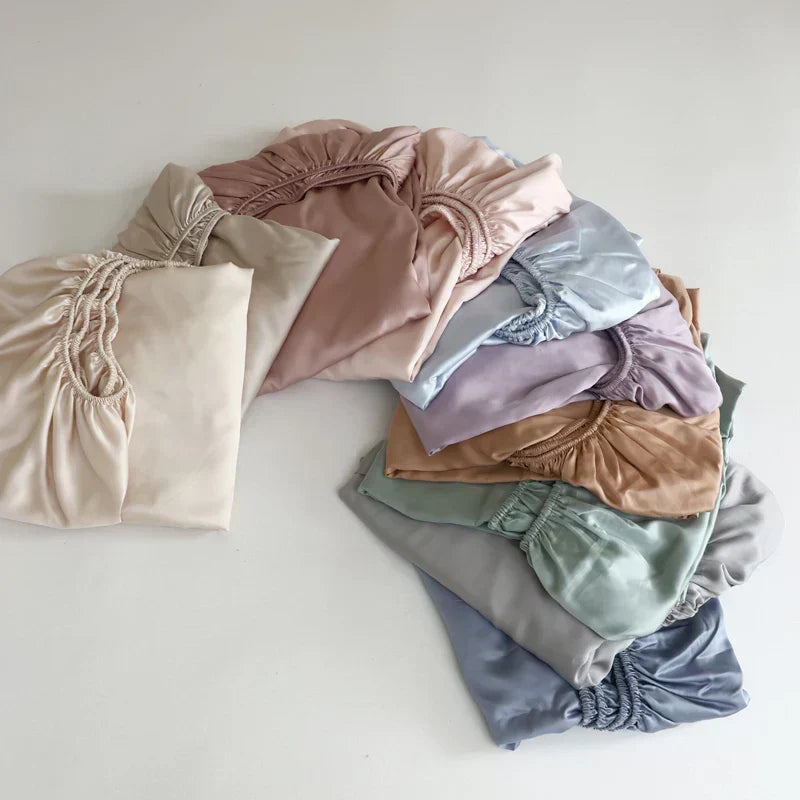 Royal Silk Fitted Sheet Made From Luxurious Mulberry Silk For Smooth Sleep