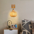 Lumi Kollektion Handgewebte Bambus- und Rattan-Wandlampe
