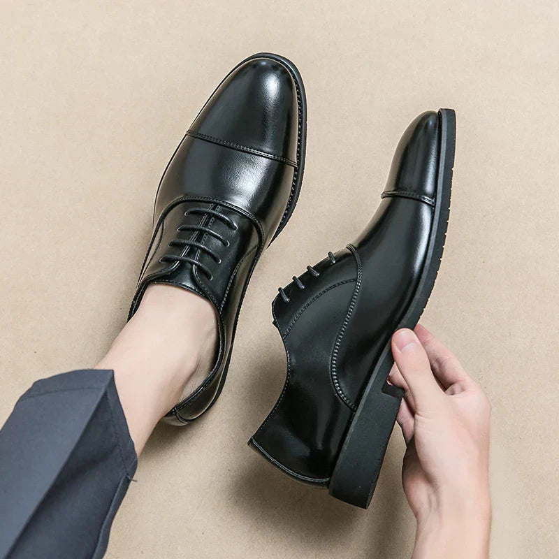 Men's Premium Leather Business Shoes For Formal Wear, Comfortable And Stylish