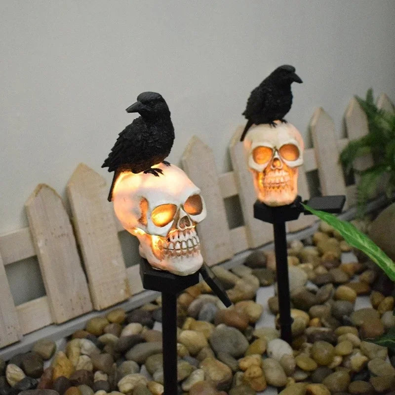 NightCorvus Skull Solar Path Light
