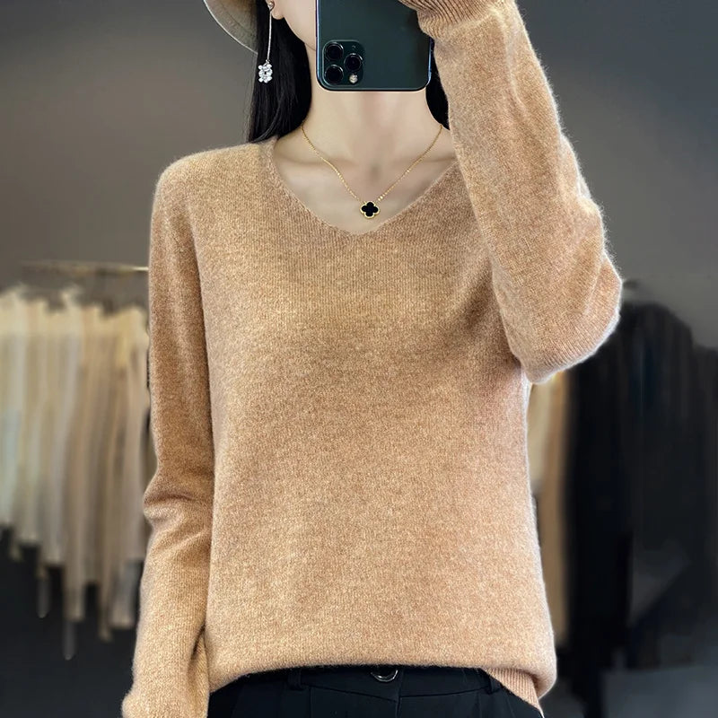 Pull en maille col en V pour femme May en laine mérinos 100 %