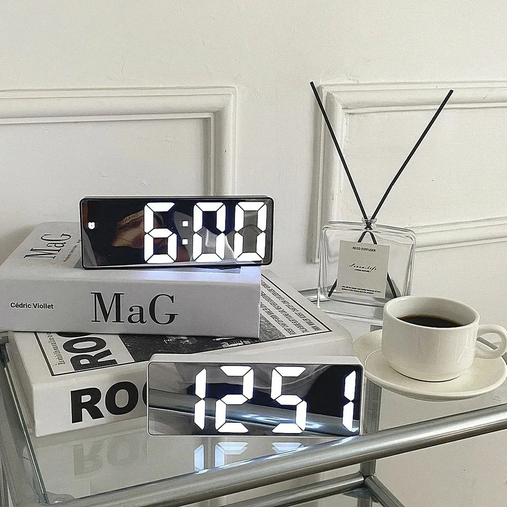 SmartWake Electronic Mirror Clock With Built-In Alarm Function