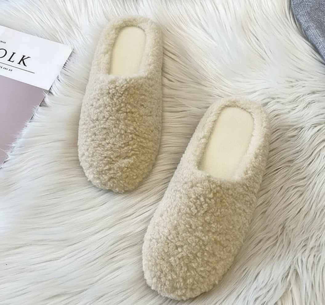 Snow Haven Cozy Women's Winter Slippers With Artificial Wool Lining