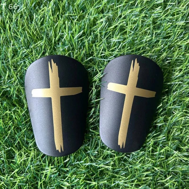 FlexShield lehké mini chrániče holení na fotbal pro všechny věkové kategorie