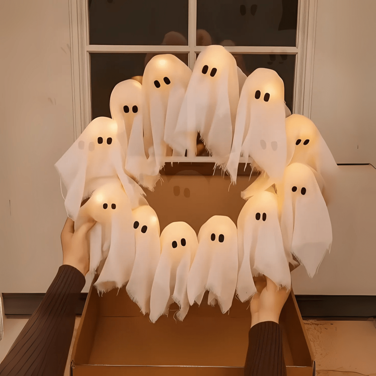 PhantomGlow LED věnec: Strašidelná halloweenová magie pro atmosférickou dekoraci
