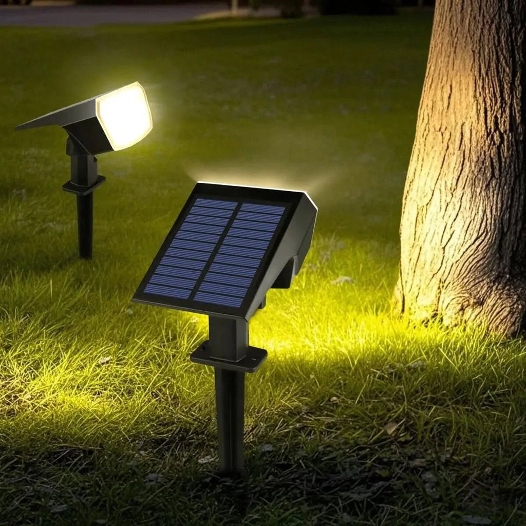 LumenPeak Solar LED Floodlight With Long-Lasting Battery