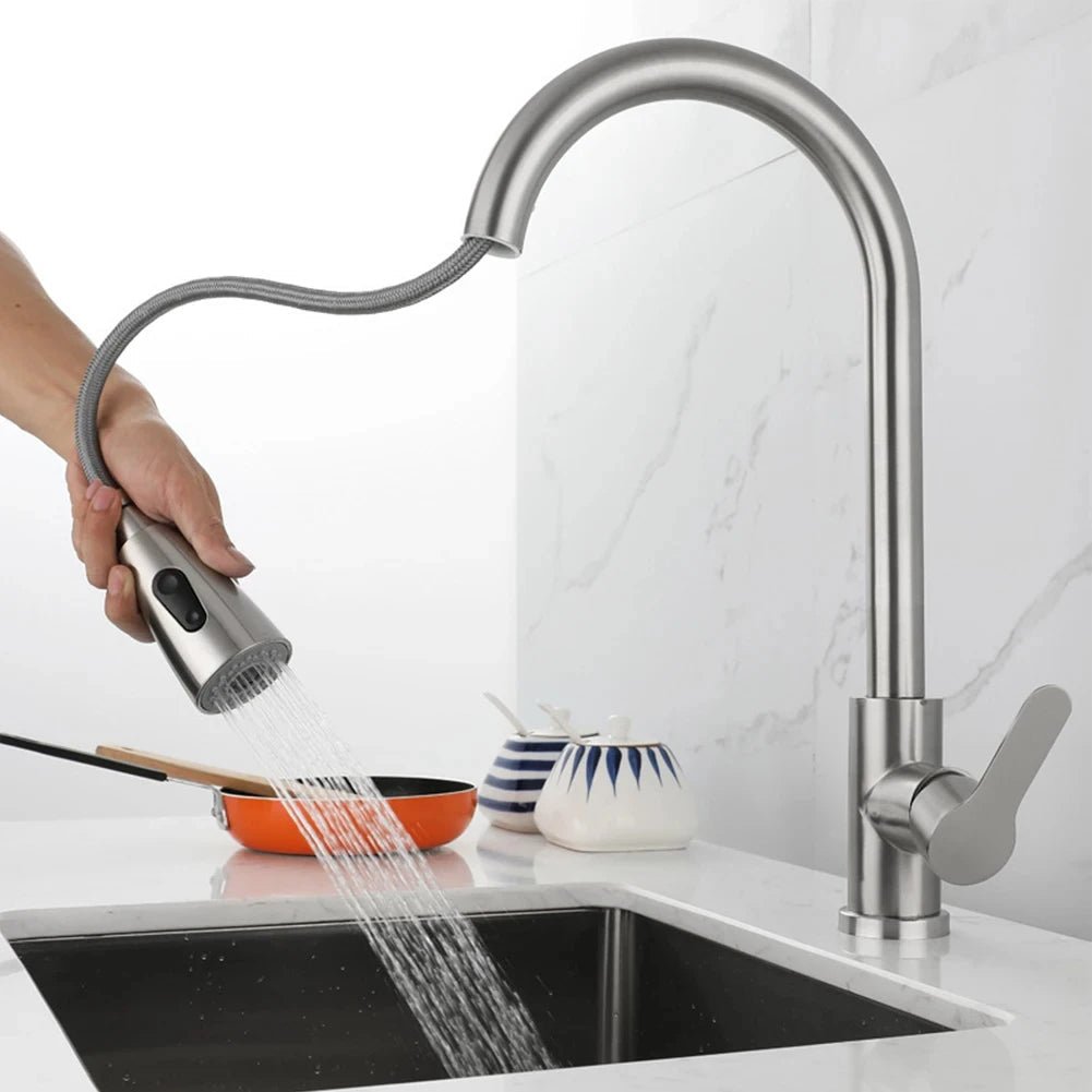 AureaFlow Elegant Kitchen Faucet With Pull Out Function And 360 Degree Rotation