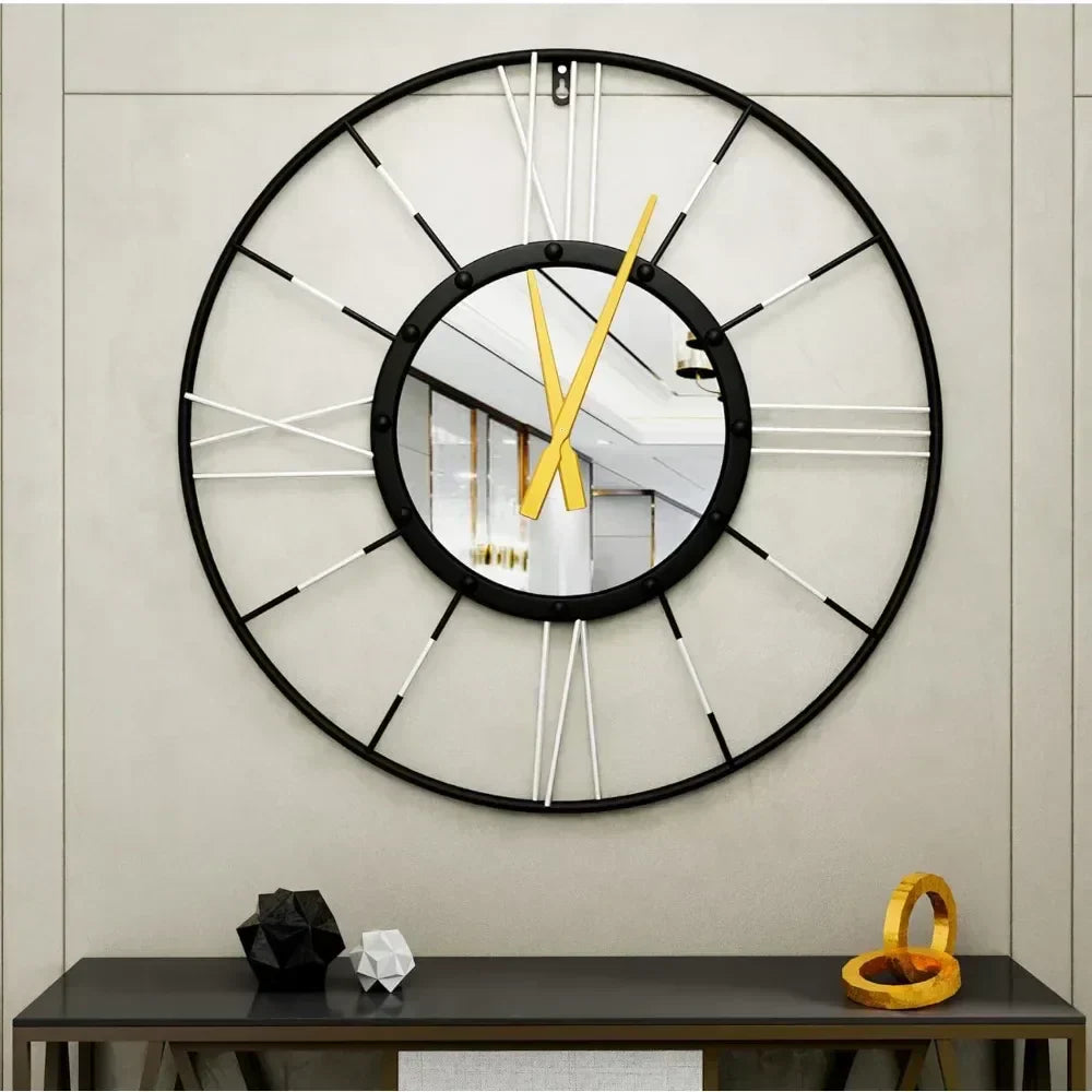 MetalDesign Contemporary Wall Timepiece For Interior Decor