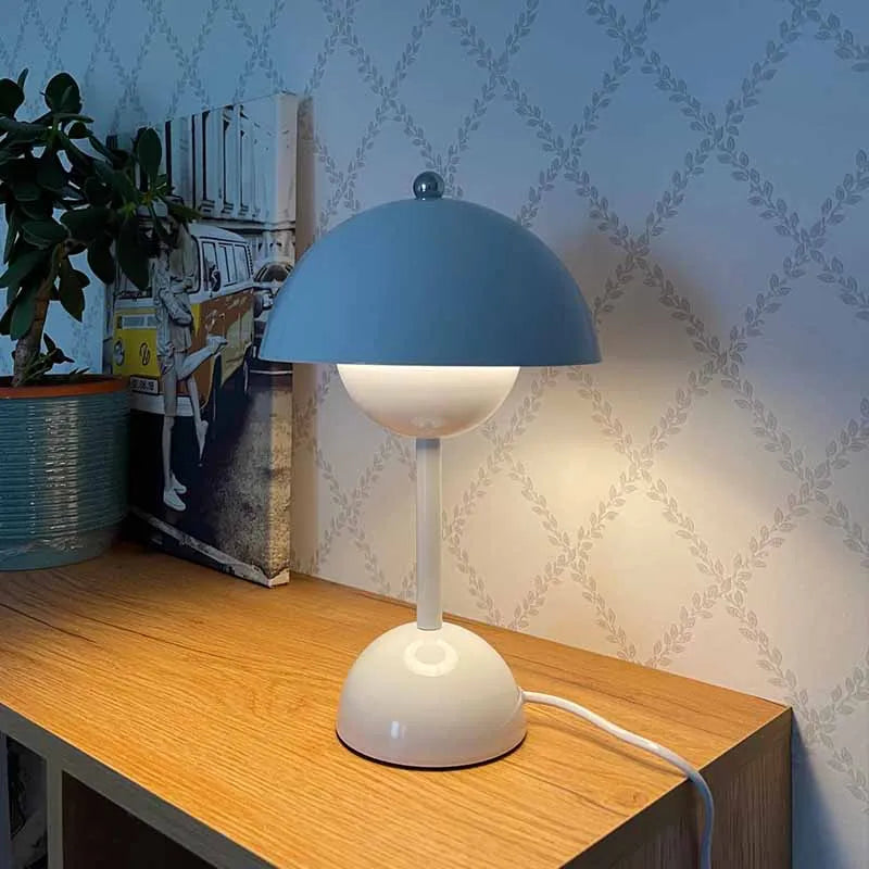 FjordLux Minimalist LED Desk Light For Modern Workspaces