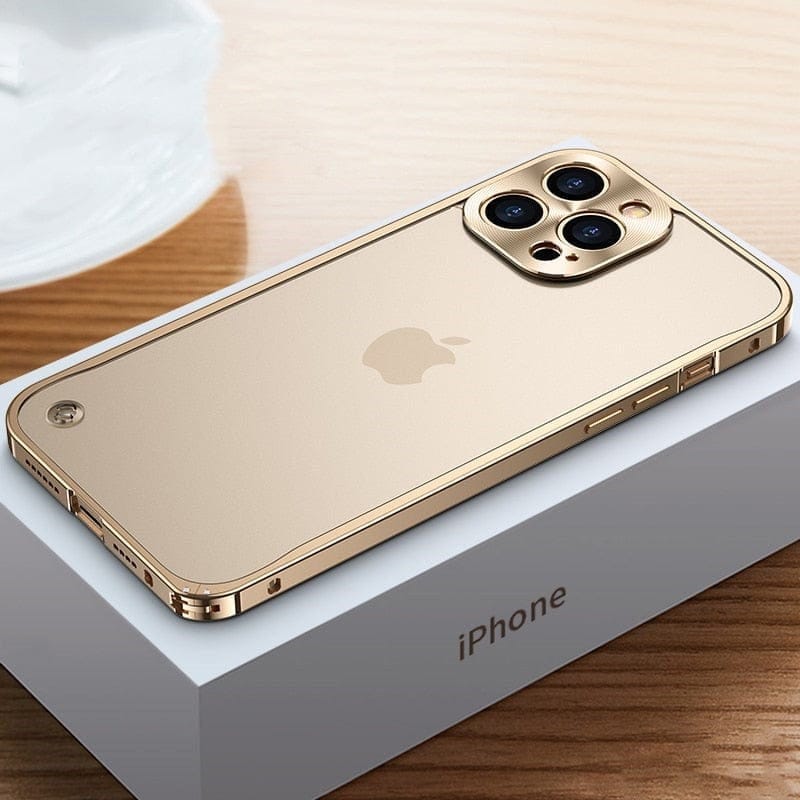 Hliníkové pouzdro a ochranný kryt AeroArmor pro iPhone