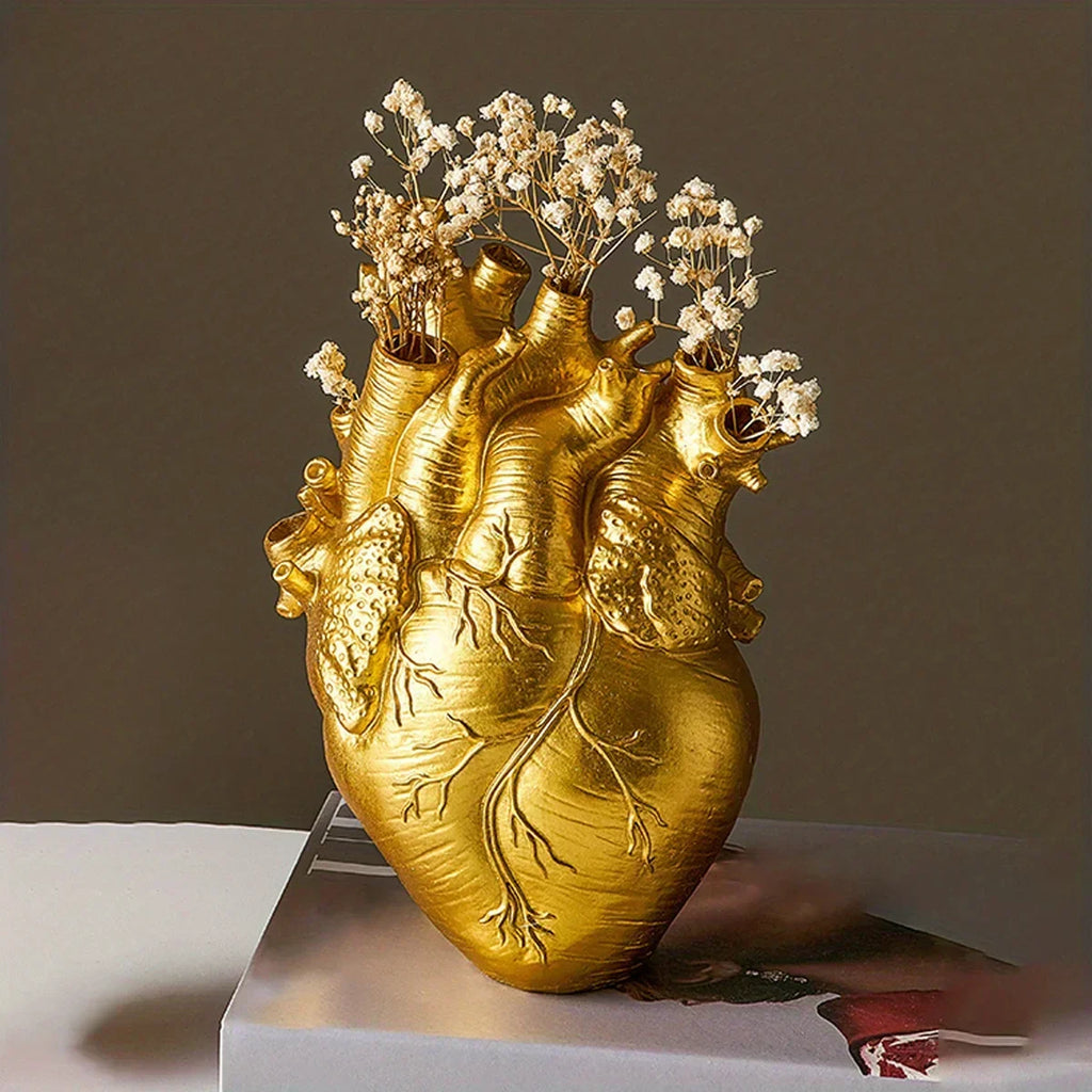 Elvase keramisk vase i hjerteform til elegant hjemmeaccent