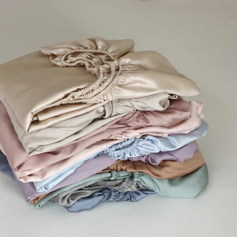 Royal Silk Fitted Sheet Made From Luxurious Mulberry Silk For Smooth Sleep