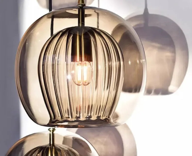 CedarGlow | Glas Pendelleuchte für Wohn- und Arbeitsräume