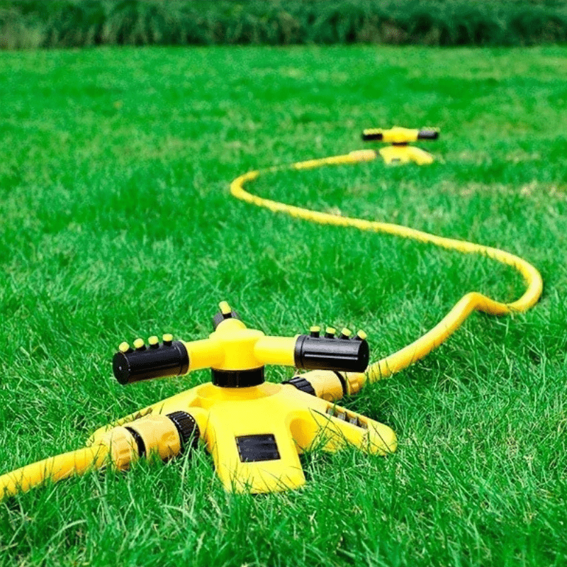 Irrigatore AquaNova a 360 gradi per un'irrigazione efficiente del giardino