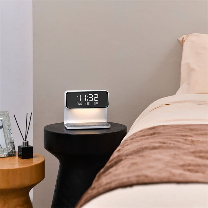 LumaClock Klar LCD Vækkeur med Dæmpningsfunktion