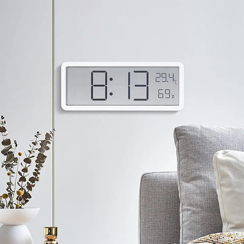 LyraTime große digitale Wanduhr mit LED-Anzeige und Klimasensor