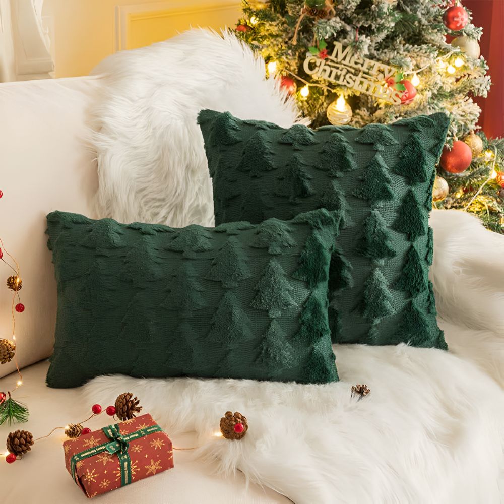 EverJoy Cozy Plush Christmas Tree Pillowcase Made of Ultra-Soft Fabric
