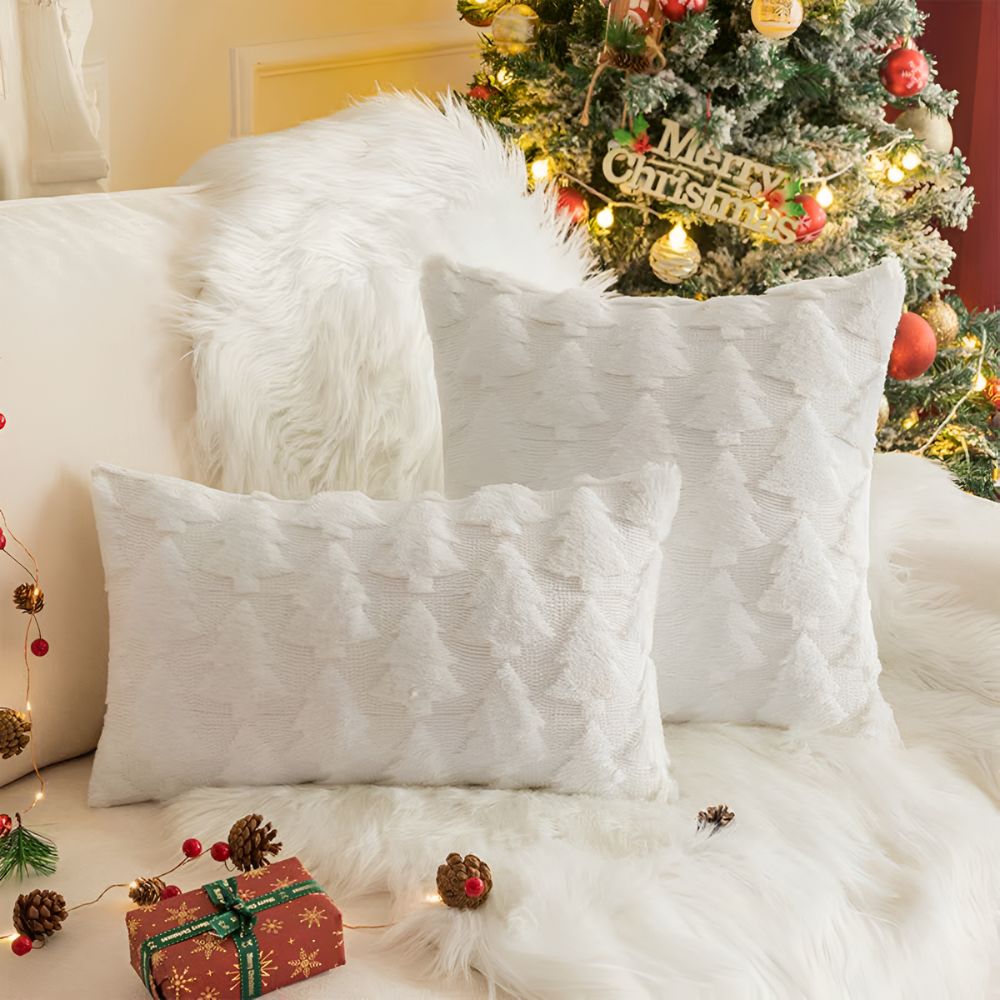 EverJoy Cozy Plush Christmas Tree Pillowcase Made of Ultra-Soft Fabric