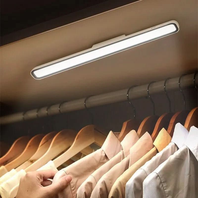 NovaBeam 多用途ポータブルLEDライトストリップ