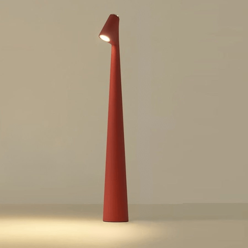 Nabíjecí stylová kovová stolní lampa pro vnitřní i venkovní použití