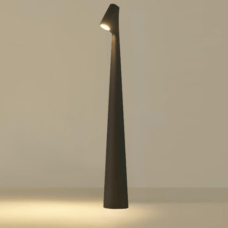 Nabíjecí stylová kovová stolní lampa pro vnitřní i venkovní použití