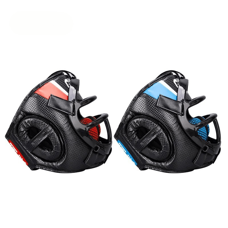 AeroGuard Casco Protettivo Premium con Maschera per Arti Marziali