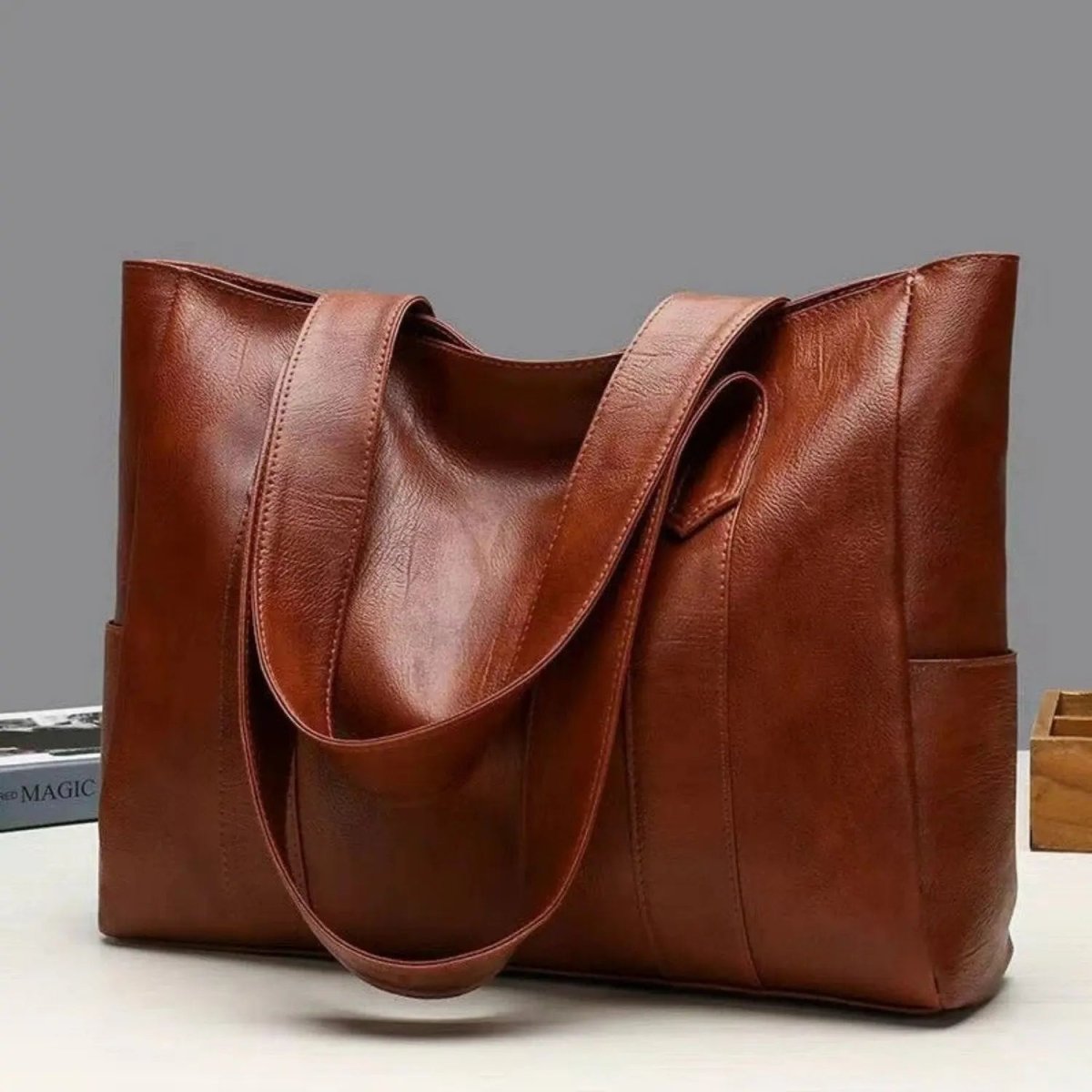 Luminora Elegant Leather Shoulder Bag With Retro Touch And Smooth Surface