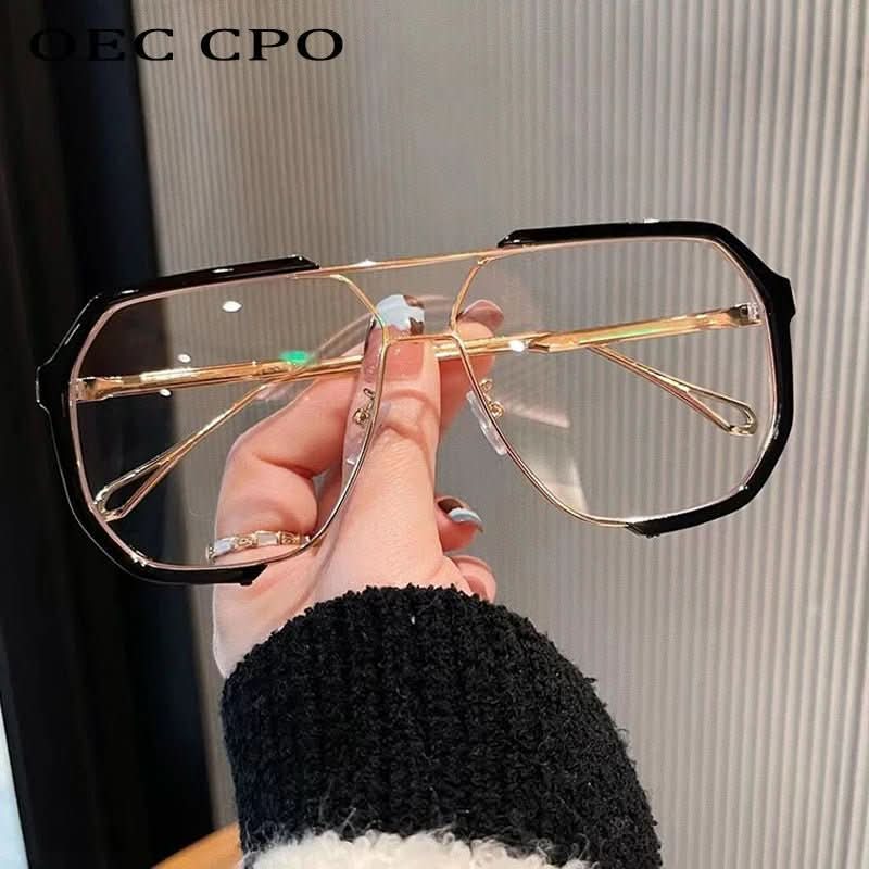 Bold Square Shade Sunglasses For Women With UV400 And Colour Changing Lenses