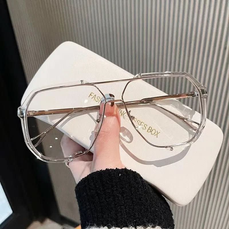 Bold Square Shade Sunglasses For Women With UV400 And Colour Changing Lenses