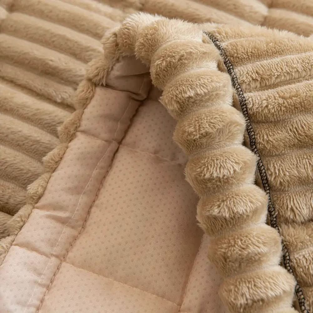 PlushAura Couch Cover Elegant and Comfortable Sofa Throw Blanket