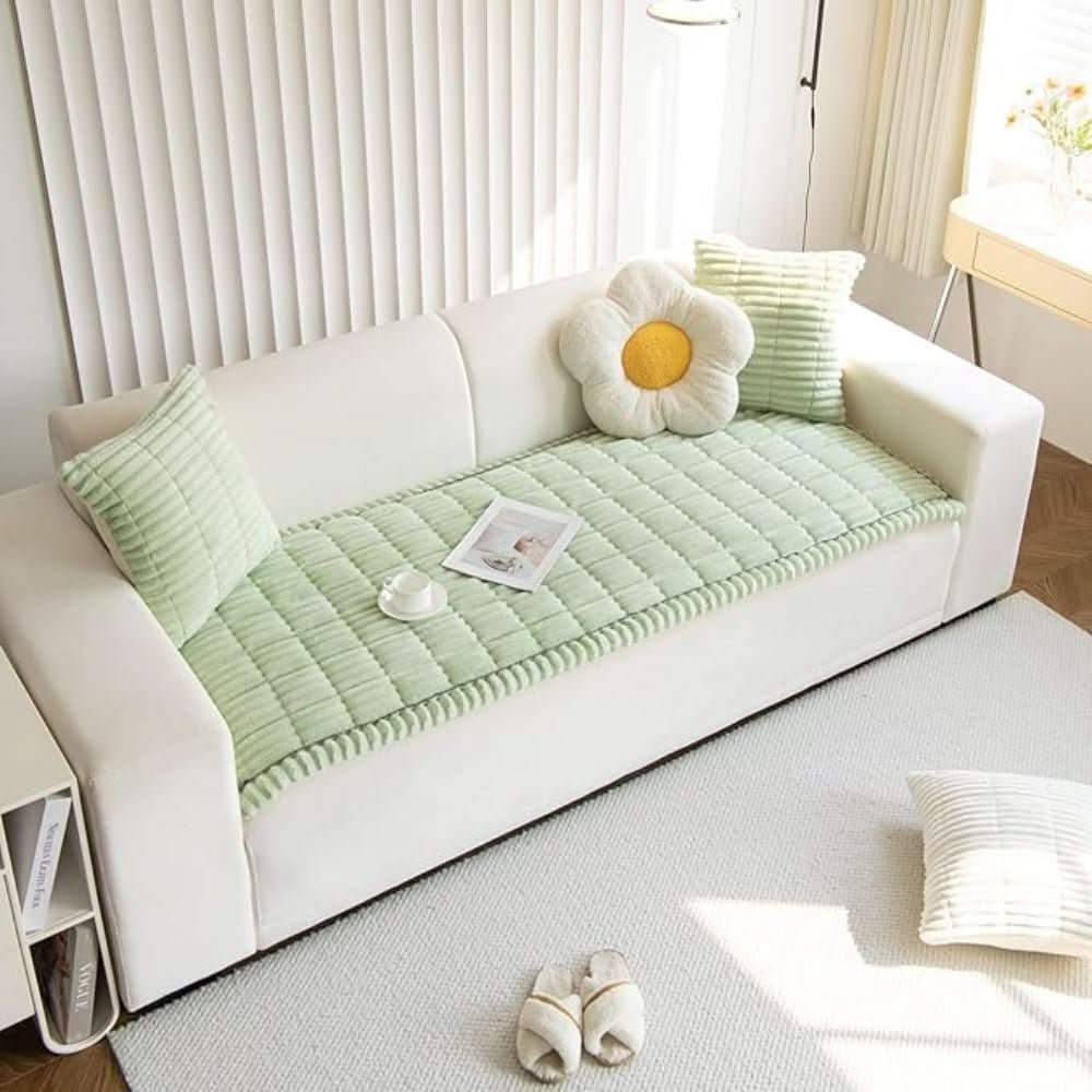 PlushAura Couch Cover Elegant and Comfortable Sofa Throw Blanket