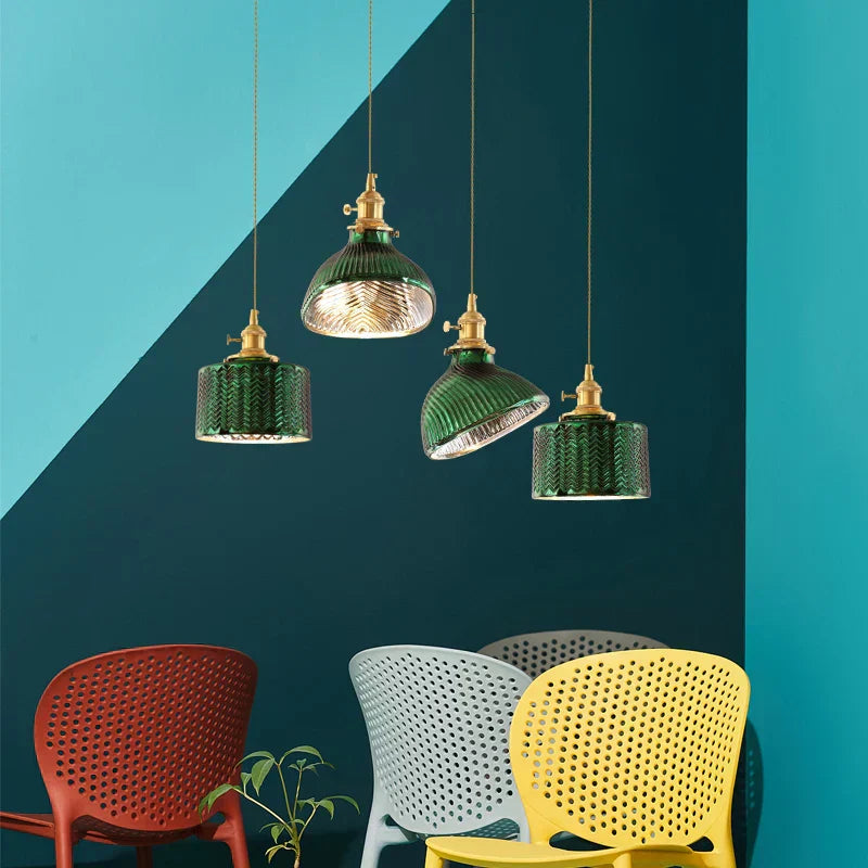 Vintage skleněná lampa AuroraVale s průhledným ambientním světlem