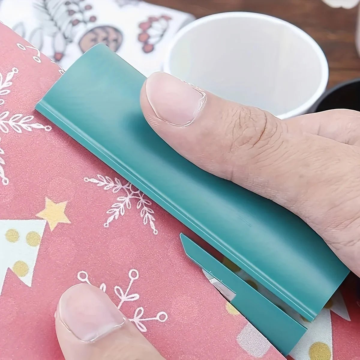 GuardEdge Mini Paper Cutter With Protected Blade For Clean Wrapping