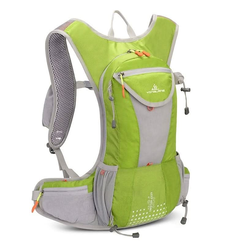 AquaFlow Trek Pack Bisiklet Sırt Çantası Entegre Sulama Sistemi ve Konforlu