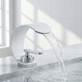 Rubinetto per lavabo a cascata con specchio