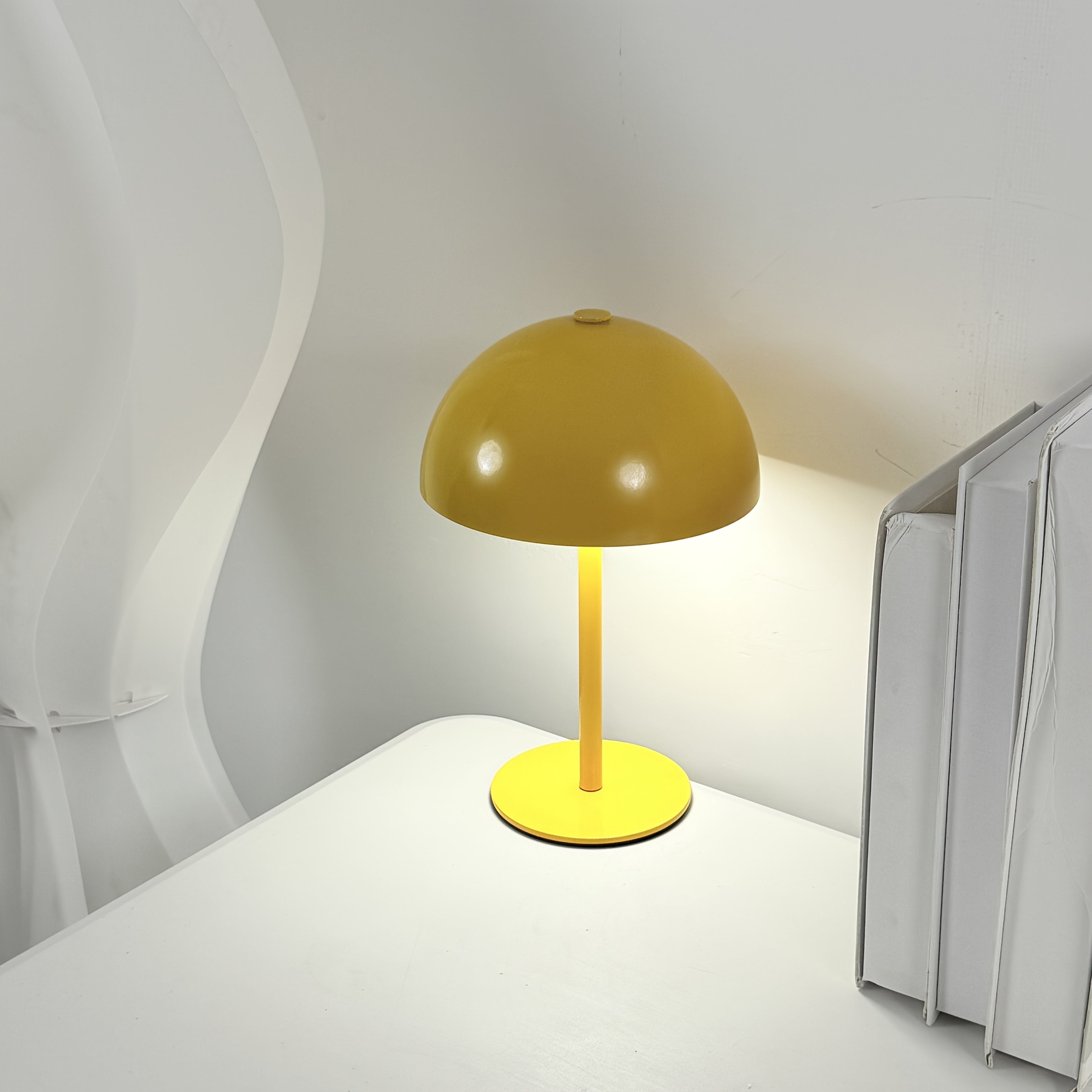 Trådløs berøringsbordlampe