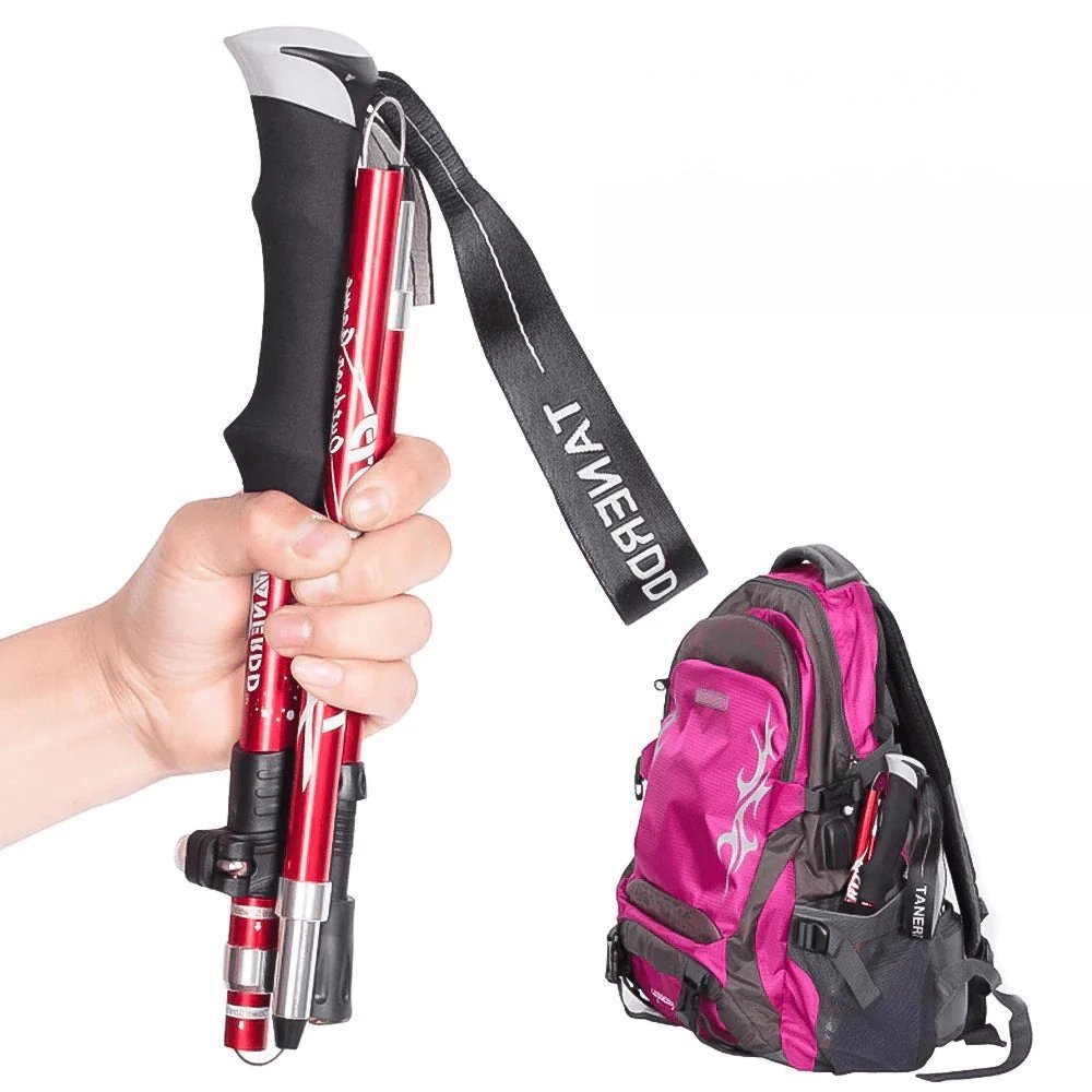 TrailGrip Pro Poles For Trekking With An Ergonomic Grip Setup