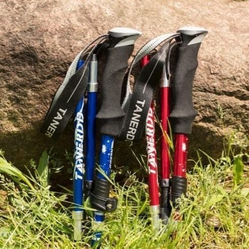 TrailGrip Pro Poles For Trekking With An Ergonomic Grip Setup