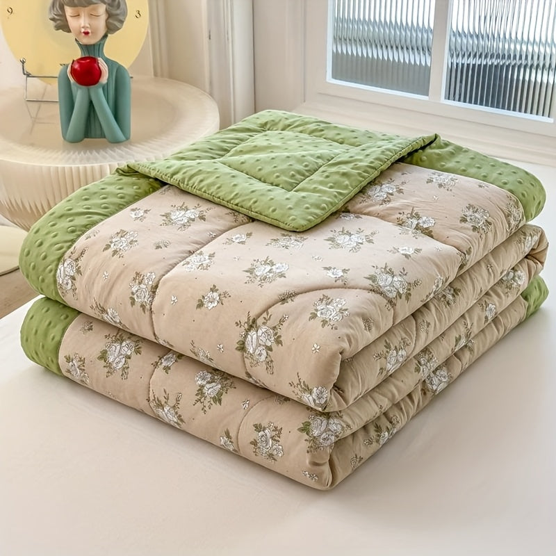 Lightweight Floral Summer Quilt for Cozy Sleep Comfort
