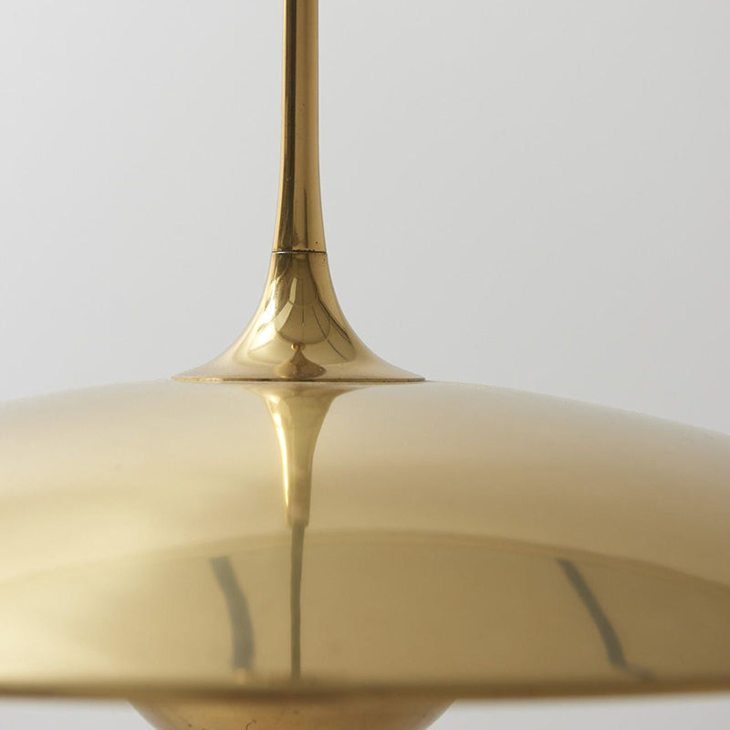 Suspension LED Lumara pour une ambiance chaleureuse dans le salon