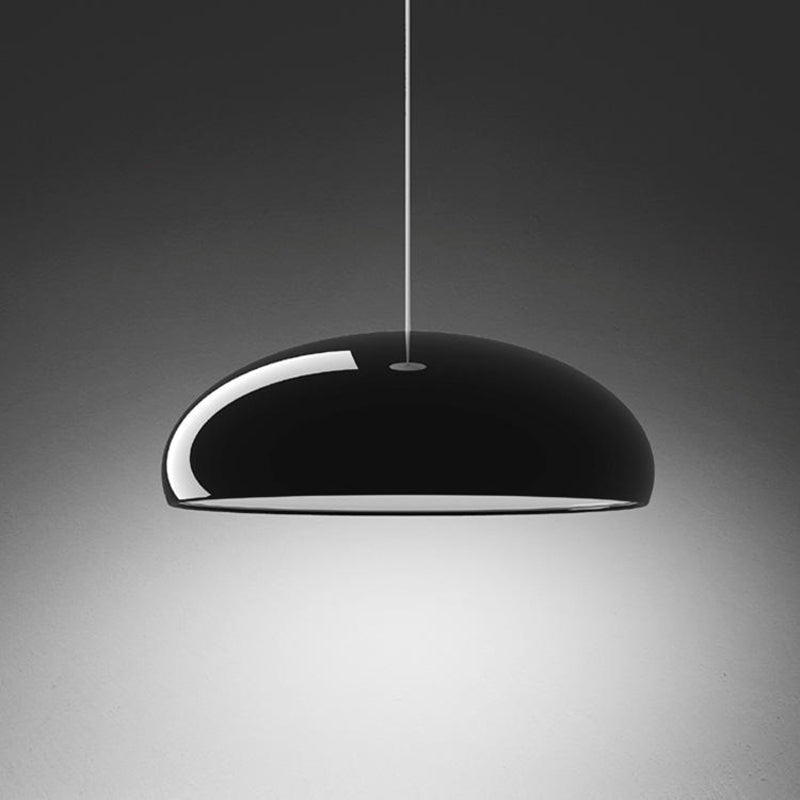 Závěsná lampa Orbita s kulatým moderním designem pro obývací pokoje