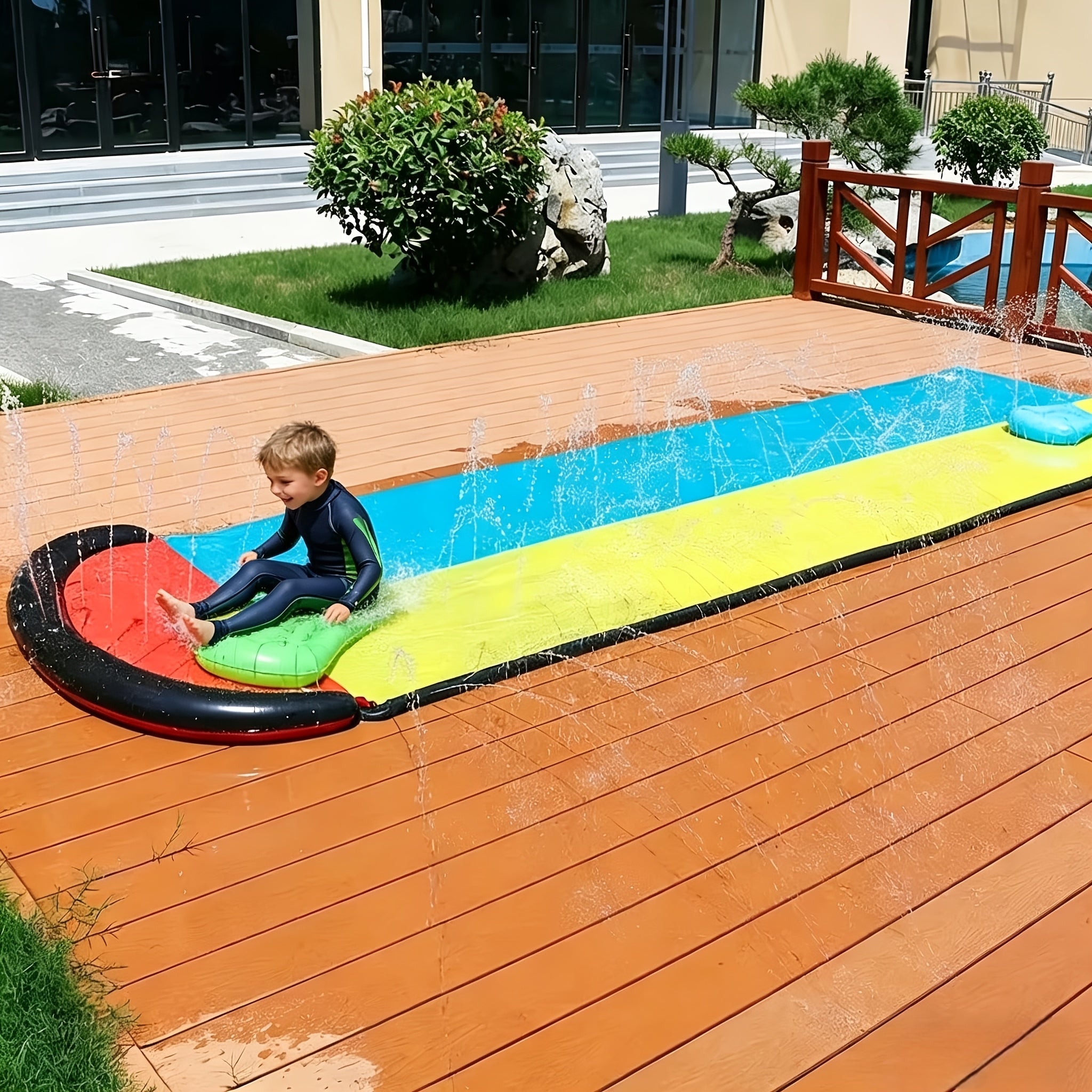 夏の涼しい遊びに最適な膨らませるサーフィン芝生スライド