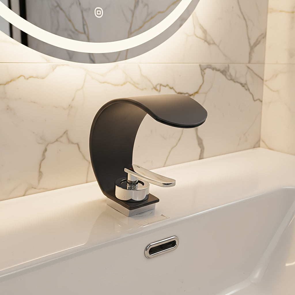 Rubinetto per lavabo a cascata con specchio