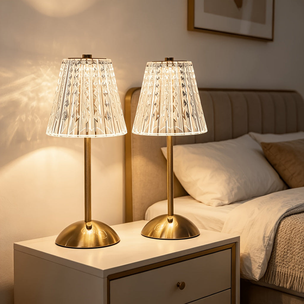 Ładowalna złota lampa stołowa do eleganckiego oświetlenia ambientowego