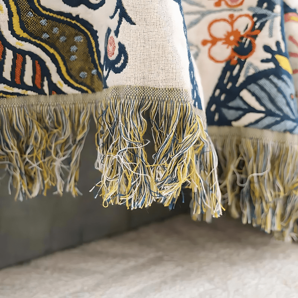 Coperta MEADOWNEST in cotone rustico con motivo floreale e design reversibile