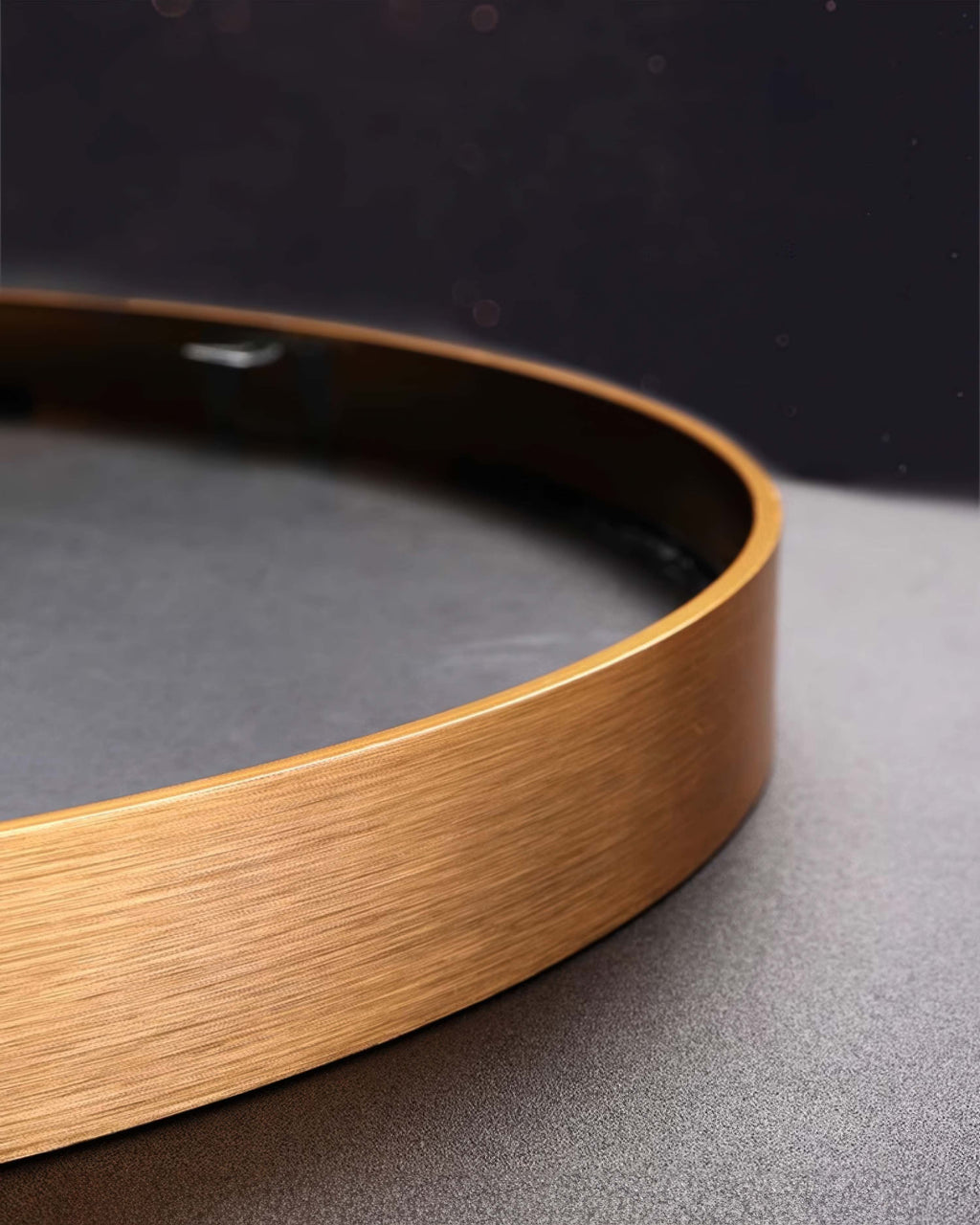 Silhouette Circle Wall Decor With Mountain Refuge Accent In Luxe Style