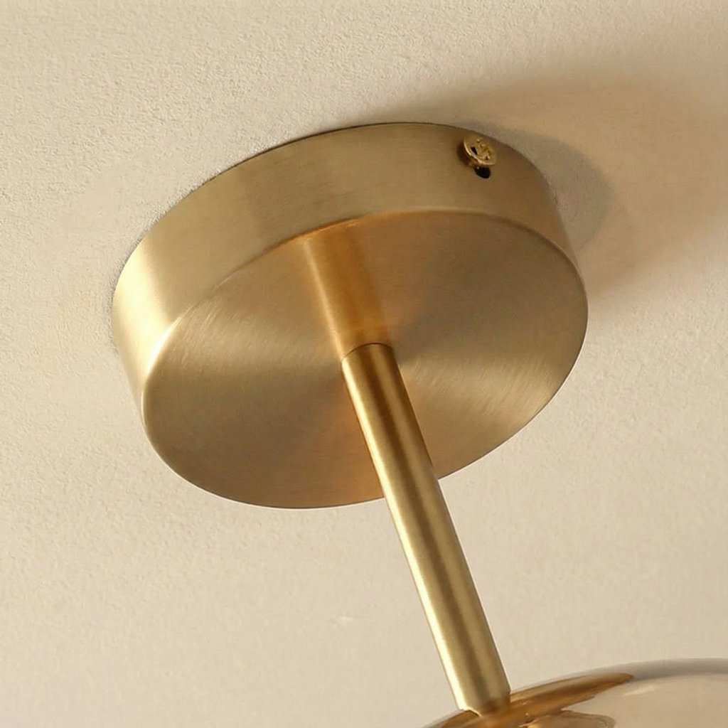 Elegantní moderní stropní svítidlo AstraLume s přisazeným montážním provedením