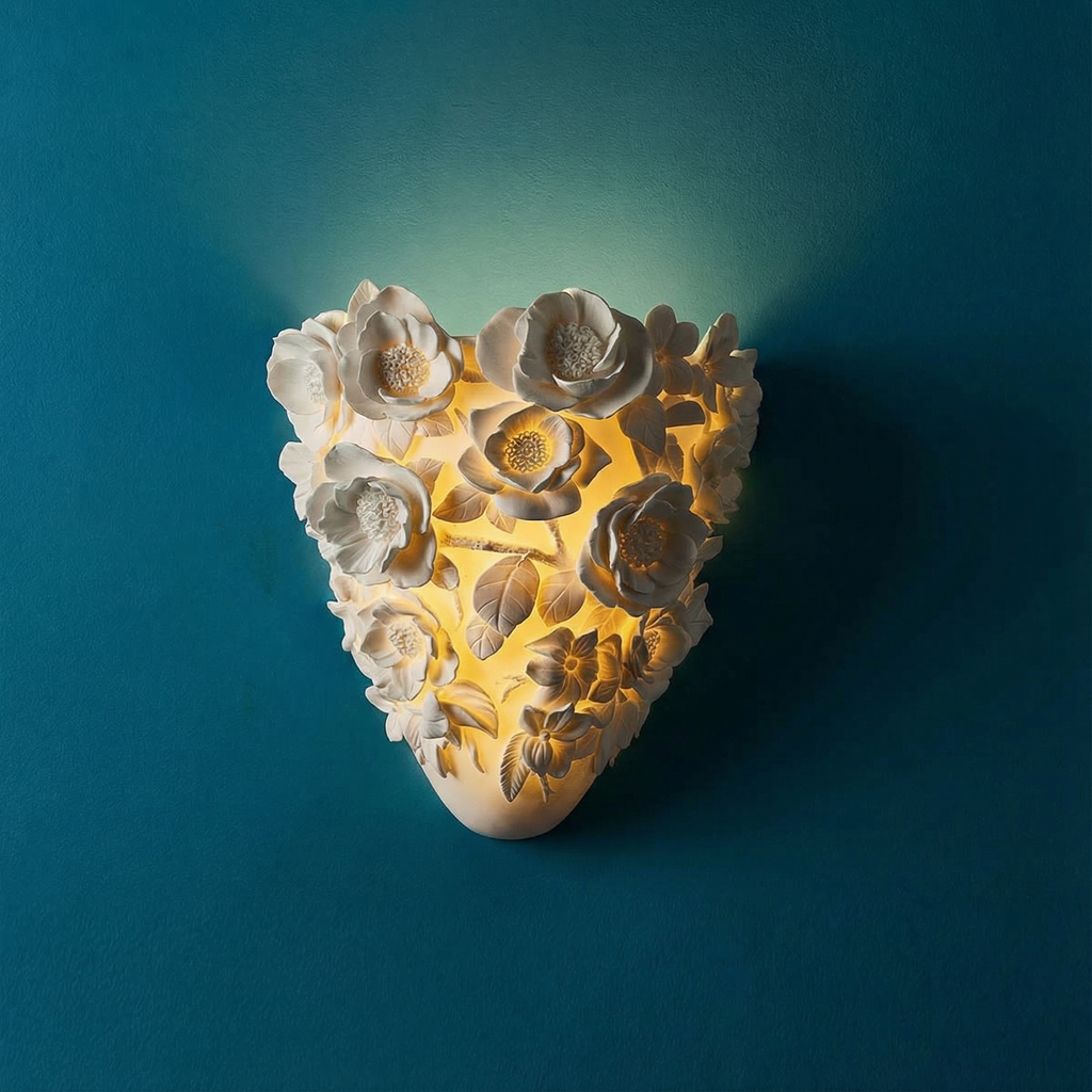 Keramická nástěnná lampa Flower s jemným LED světlem, elegantní nástěnná lampa pro teplou atmosféru