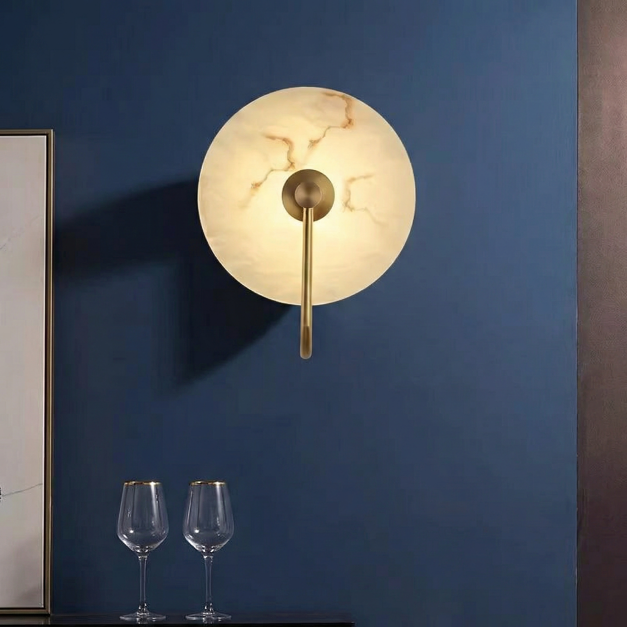 Mramorová nástěnná lampa Astra s jemným LED světlem, moderní nástěnná lampa pro teplou atmosféru