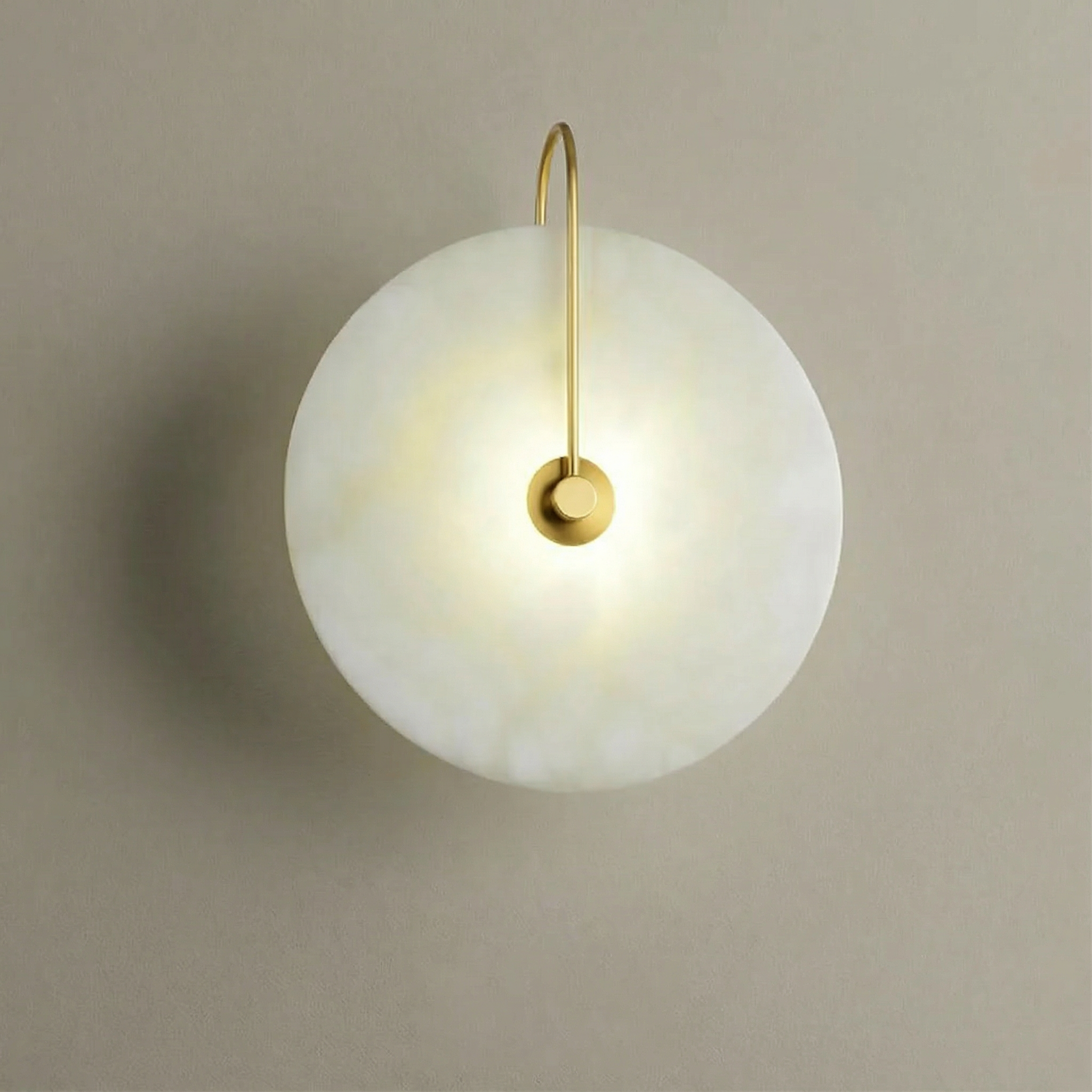 Mramorová nástěnná lampa Astra s jemným LED světlem, moderní nástěnná lampa pro teplou atmosféru